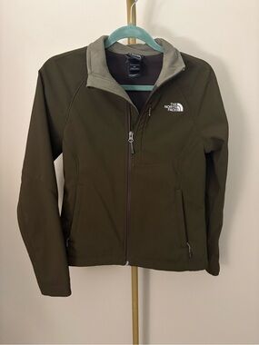 The North Face Women's Brown Softshell Jacket